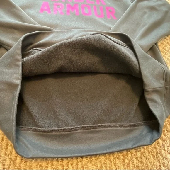 Under Armour Hoodie - Picture 11 of 11